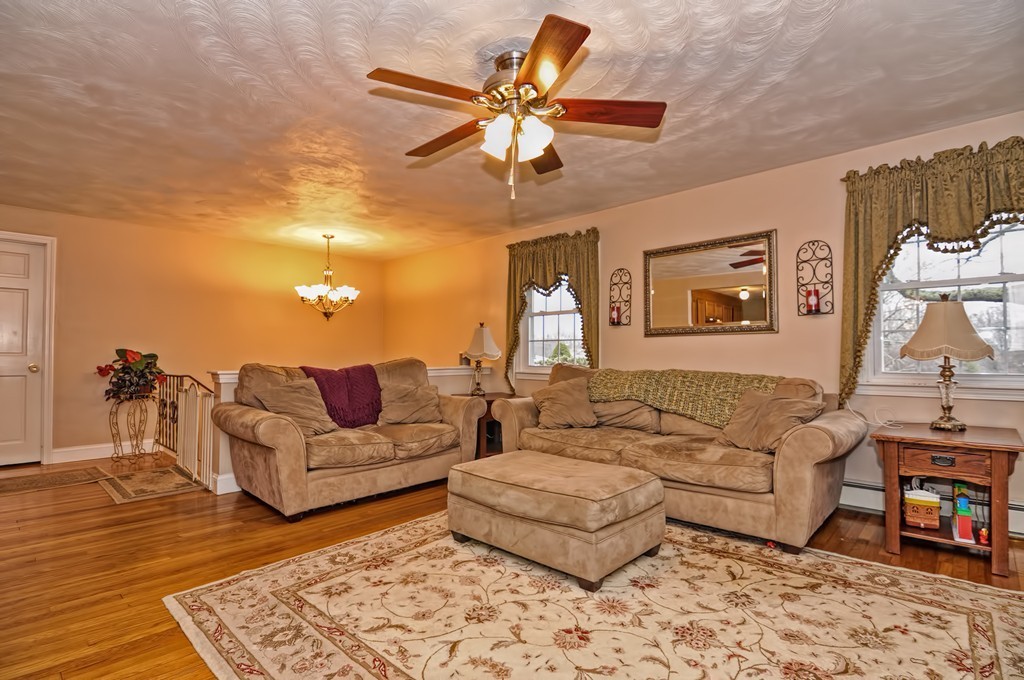 35 Rome Avenue Bellingham, MA 02019 - Photo 9 of 27 Gallery Image 9