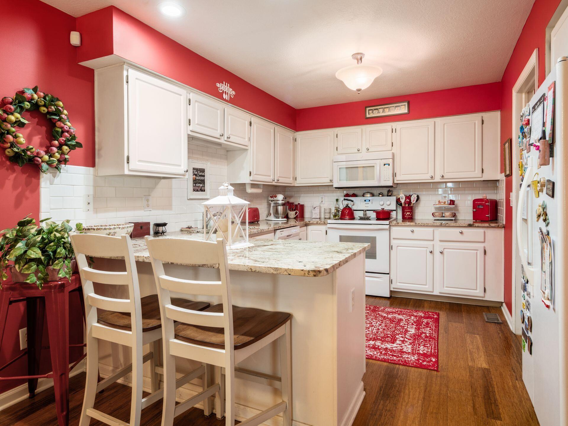 3046 Ravine Pointe Drive Columbus, OH 43231 - Photo 5 of 17 005__N 3046 Ravine Pointe 024
