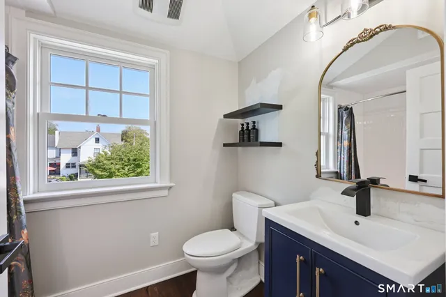 $6,000 | 19 Middle Beach Road, Madison, CT 06443