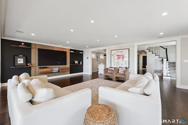 $6,000 | 19 Middle Beach Road, Madison, CT 06443