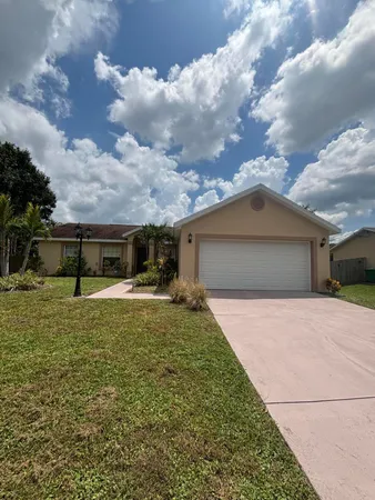 $2,650 | 2274 Southeast Longhorn Avenue, Port St. Lucie, FL 34952