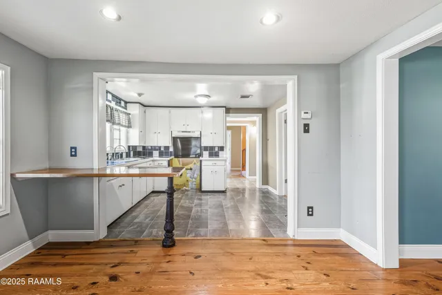 $395,000 | 308 Stelly Road, Carencro, LA 70520