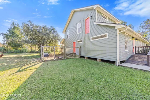 $395,000 | 308 Stelly Road, Carencro, LA 70520
