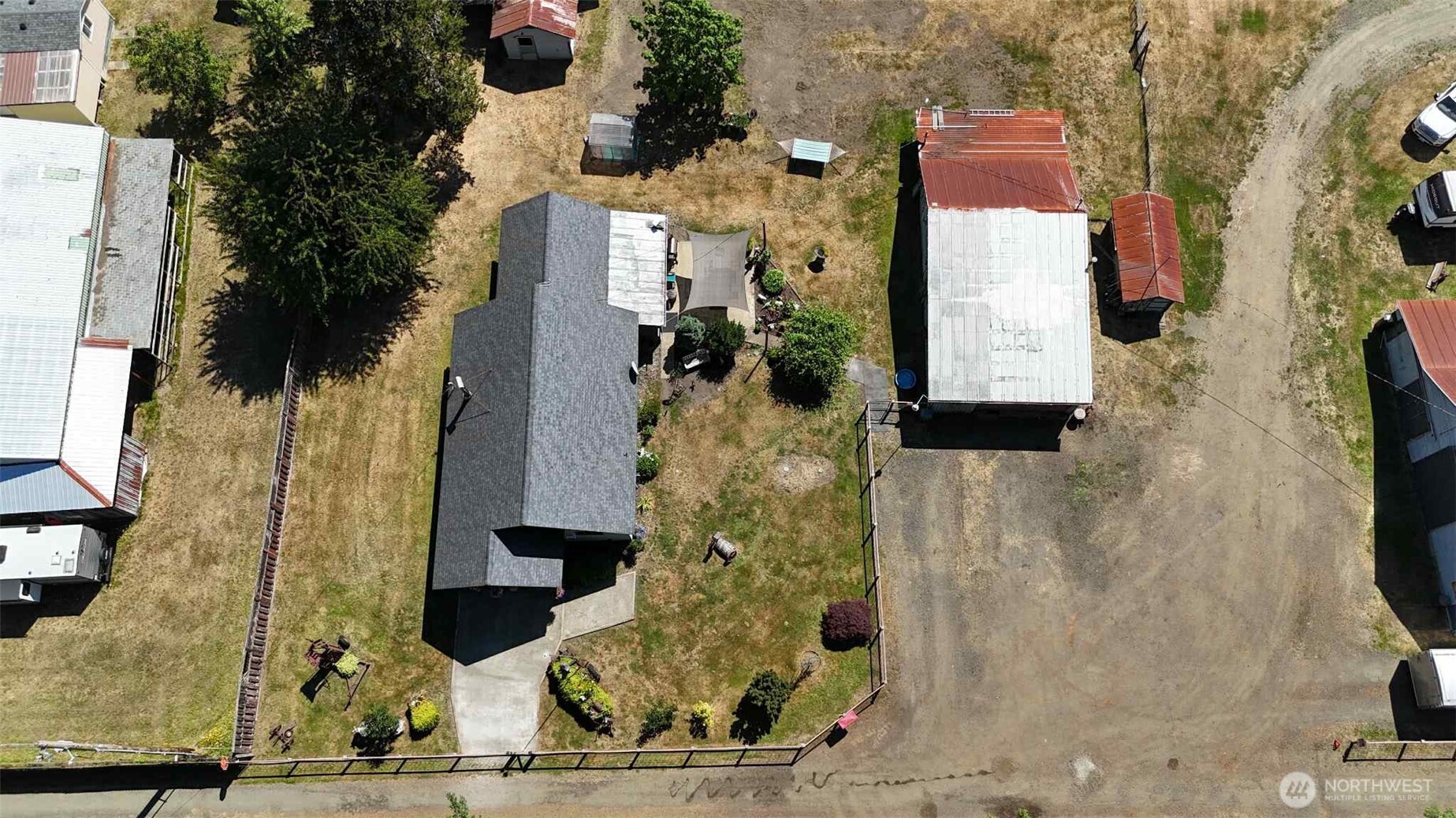 15 Heise Road South Elma, WA 98541 - Photo 39 of 40 aerial view of a house with a yard