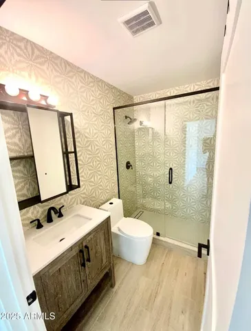 $1,900 | 5811 East Surrey Drive, Unit 2, Cave Creek, AZ 85331