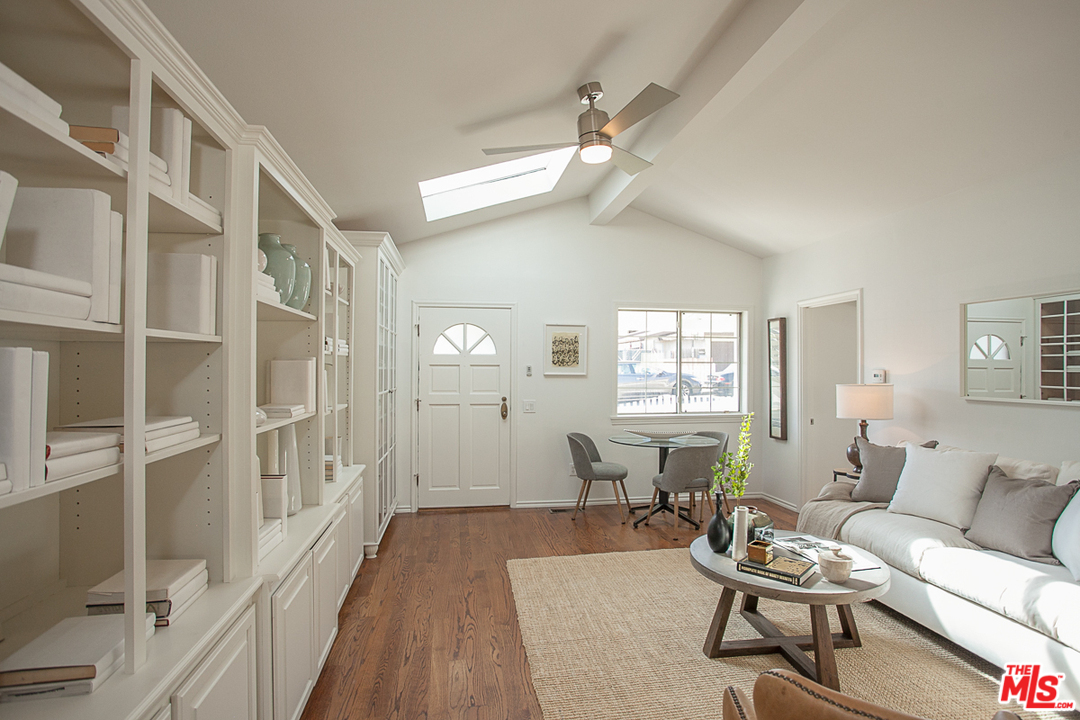1923 Rockefeller Lane Redondo Beach, CA 90278 - Photo 25 of 32 Gallery Image 25