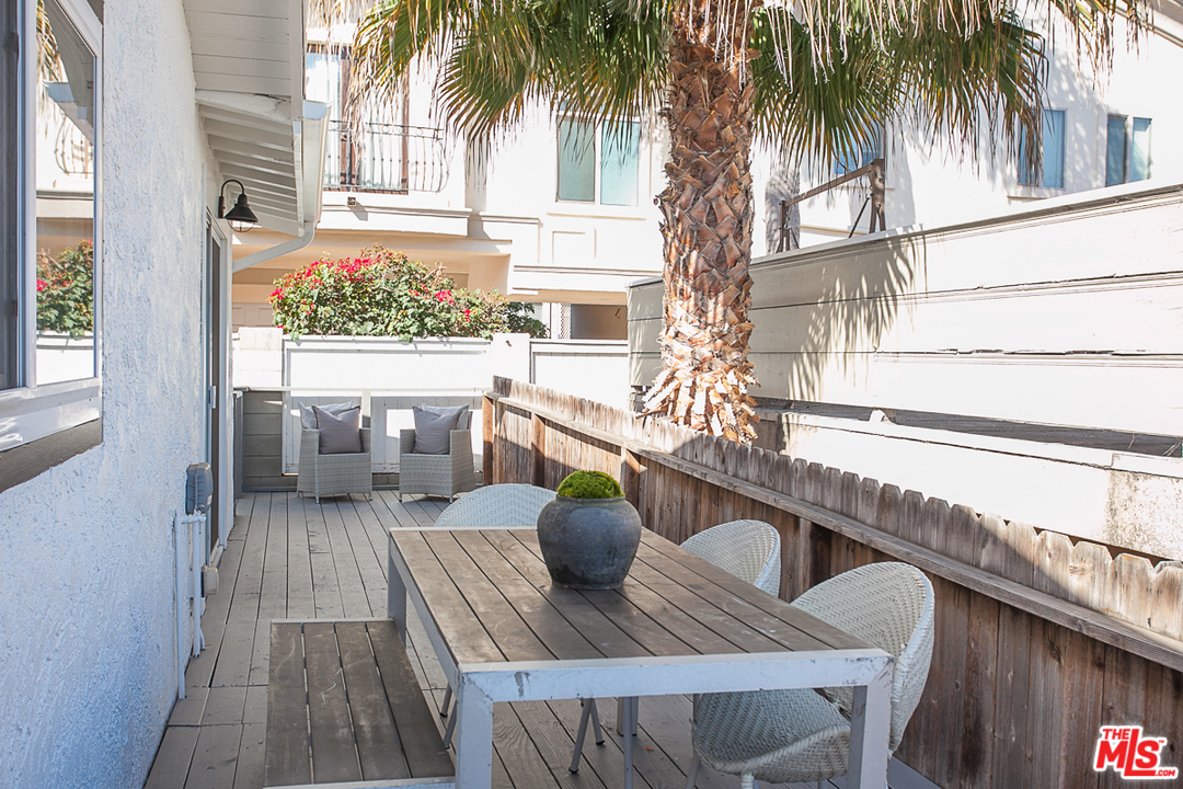 1923 Rockefeller Lane Redondo Beach, CA 90278 - Photo 30 of 32 Gallery Image 30