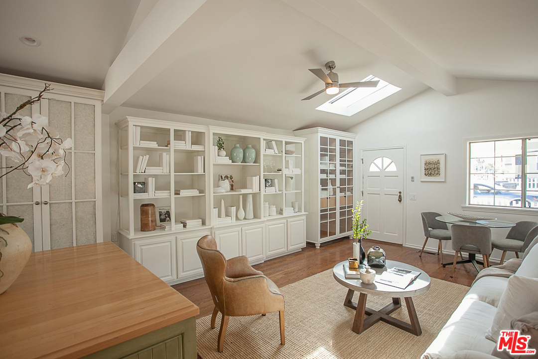 1923 Rockefeller Lane Redondo Beach, CA 90278 - Photo 8 of 32 Gallery Image 8