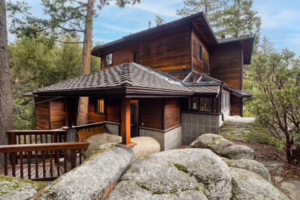 $895,000 | 25504 Cedar Glen Drive, Idyllwild, CA 92549