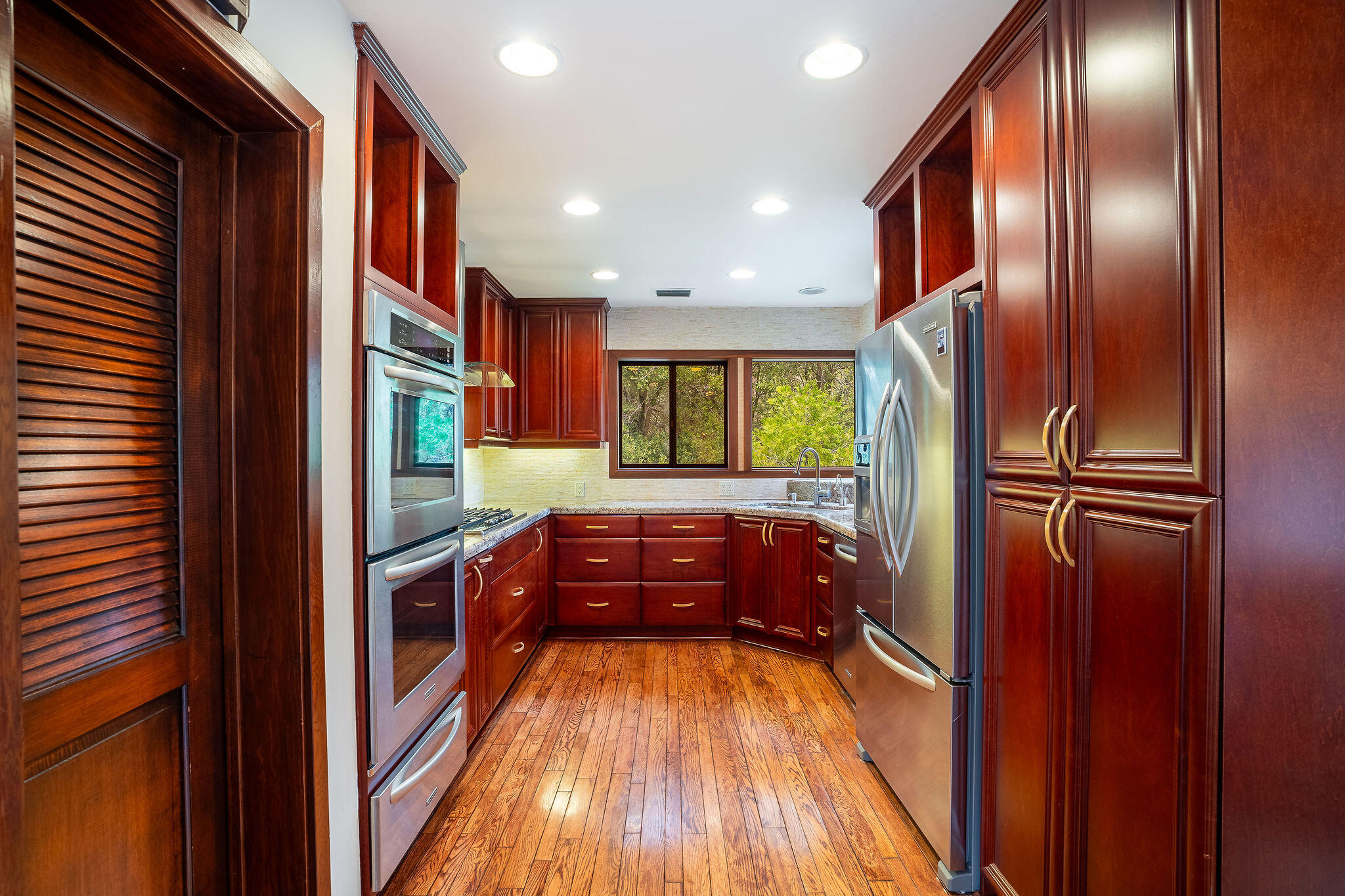 25504 Cedar Glen Drive Idyllwild, CA 92549 - Photo 19 of 60 25504CedarGlenDr.-34