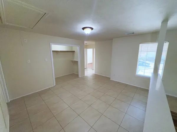 $2,300 | 6626 Sharpstown Green Circle, Houston, TX 77036