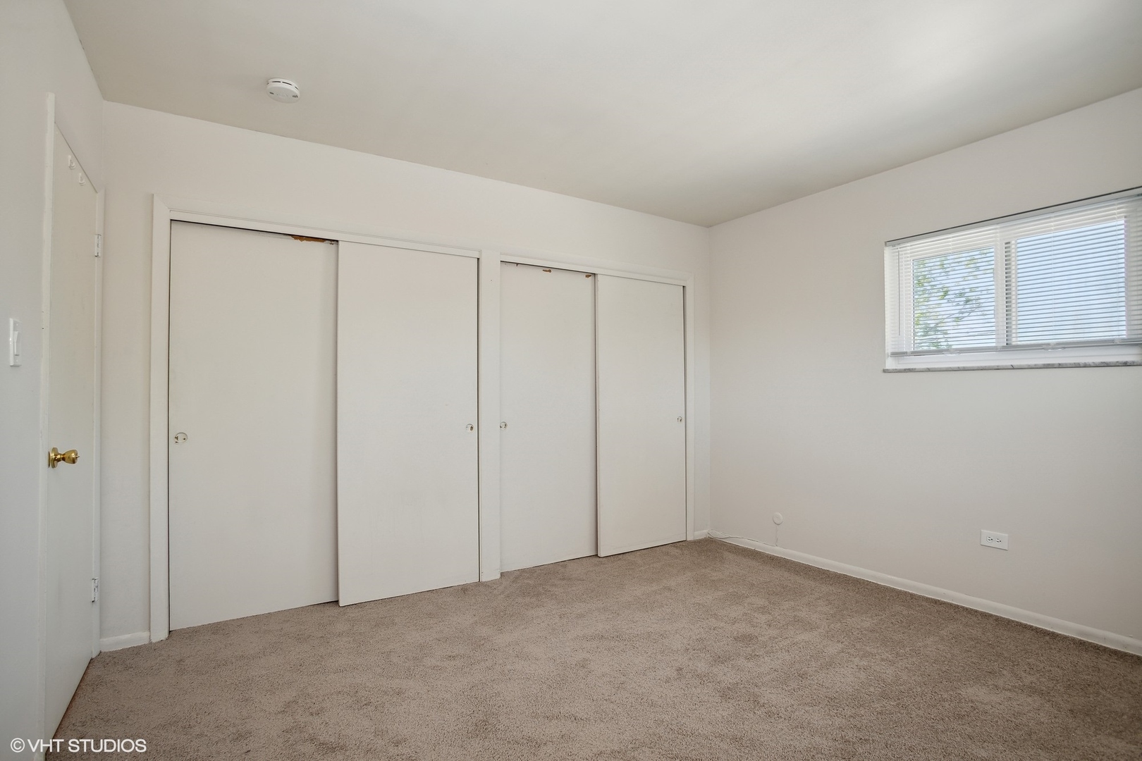 724 North Western Avenue, Unit L Park Ridge, IL 60068 - Photo 8 of 11 a view of an empty room