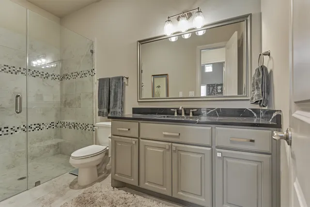 $699,000 | 122 Coral Bells Court, Conroe, TX 77304