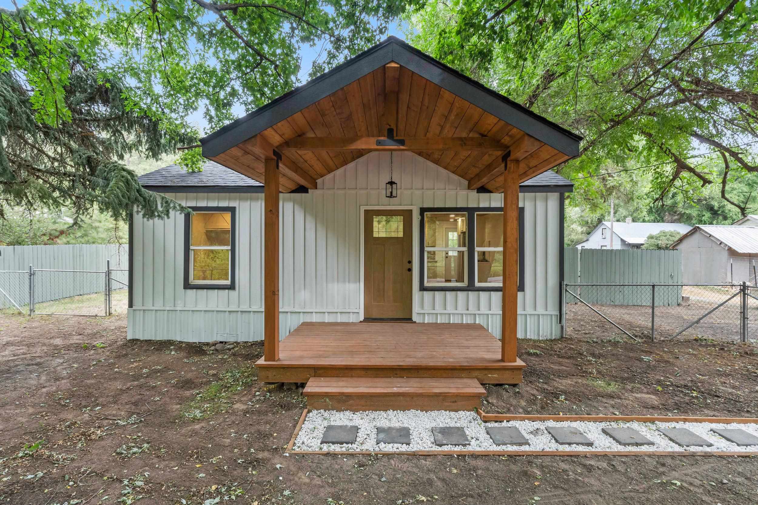 34326 North Milan Road Chattaroy, WA 99003 - Photo 1 of 25 Gallery Image 1