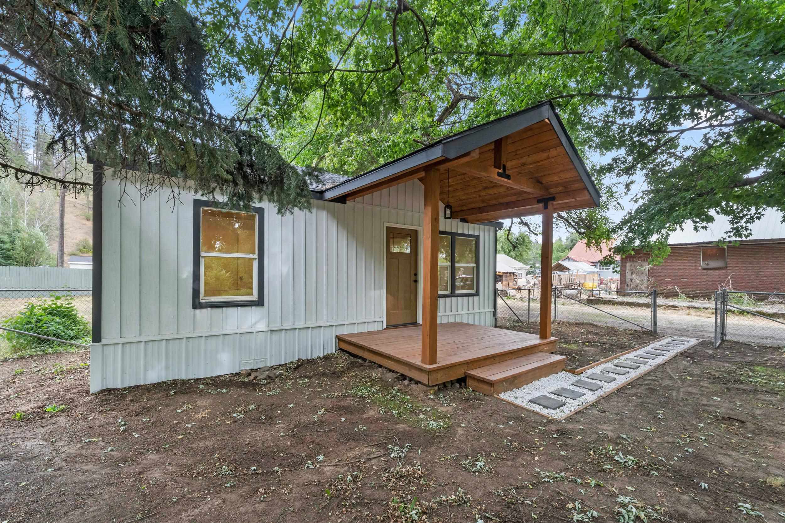 34326 North Milan Road Chattaroy, WA 99003 - Photo 4 of 25 Gallery Image 4