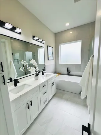 $2,995 | 3229 Tuam Street, Houston, TX 77004
