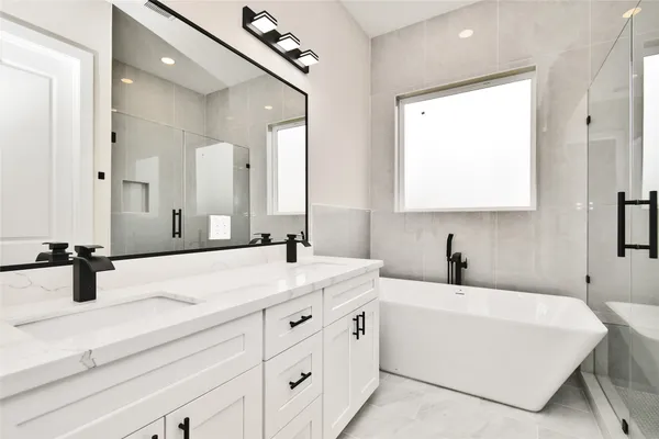 $2,995 | 3229 Tuam Street, Houston, TX 77004