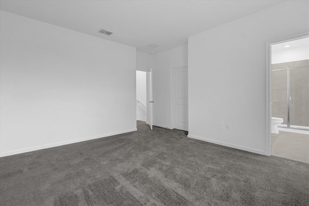 6049 Blissful Street Clermont, FL 34714 - Photo 19 of 25 a view of an empty room and entryway