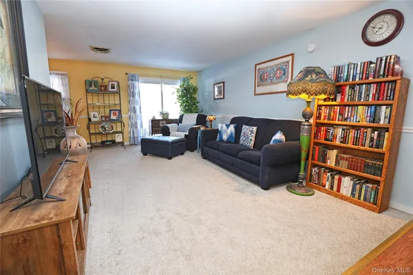 $175,900 | 81 Sterling Street, Unit 81, Beacon, NY 12508