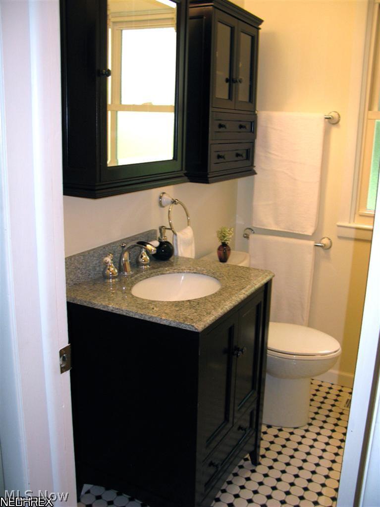 7974 Johnnycake Ridge Road Mentor, OH 44060 - Photo 16 of 22 Gallery Image 16