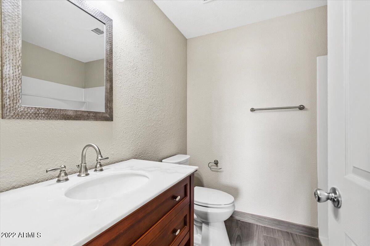 747 South Ext Road, Unit 209 Mesa, AZ 85210 - Photo 14 of 25 17-Red Hog Media AZ