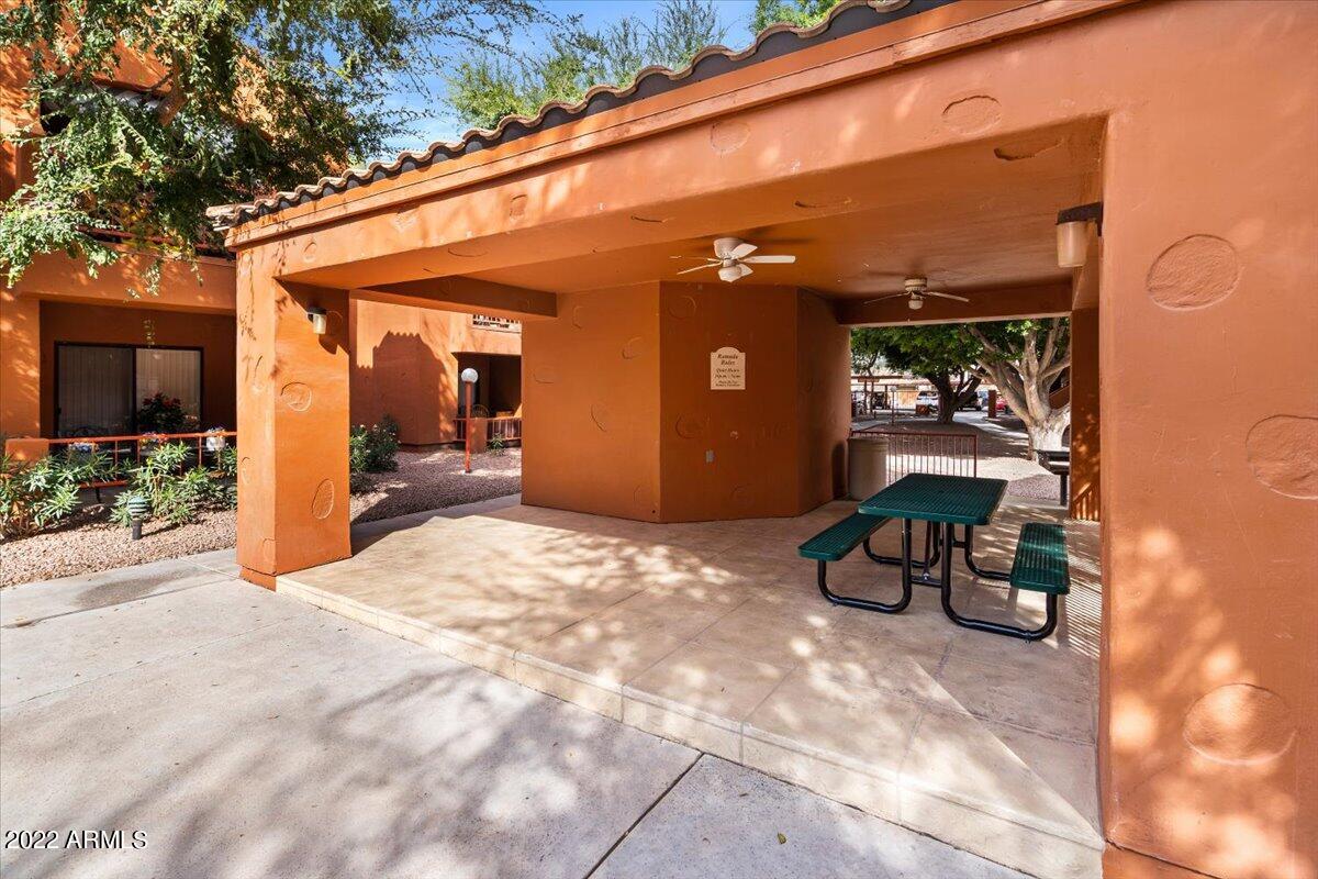 747 South Ext Road, Unit 209 Mesa, AZ 85210 - Photo 24 of 25 27-Red Hog Media AZ