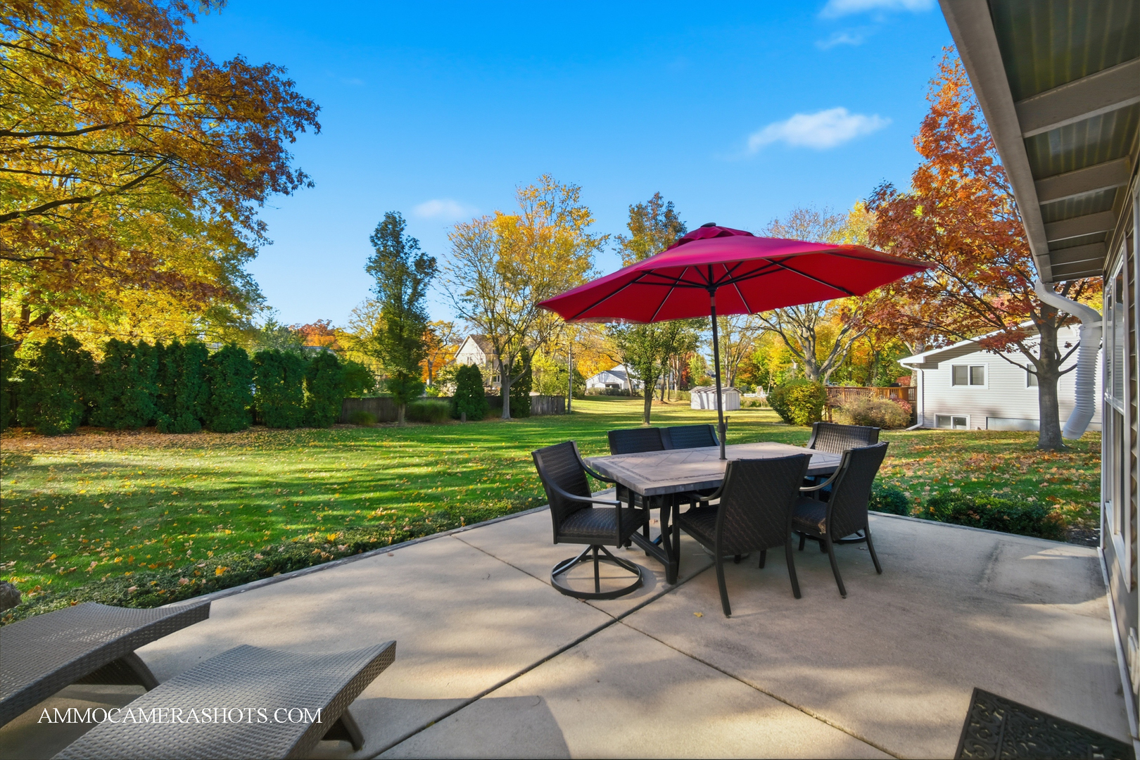 817 Woodland Hills Road Batavia, IL 60510 - Photo 25 of 38 a view of a patio with chairs and a table