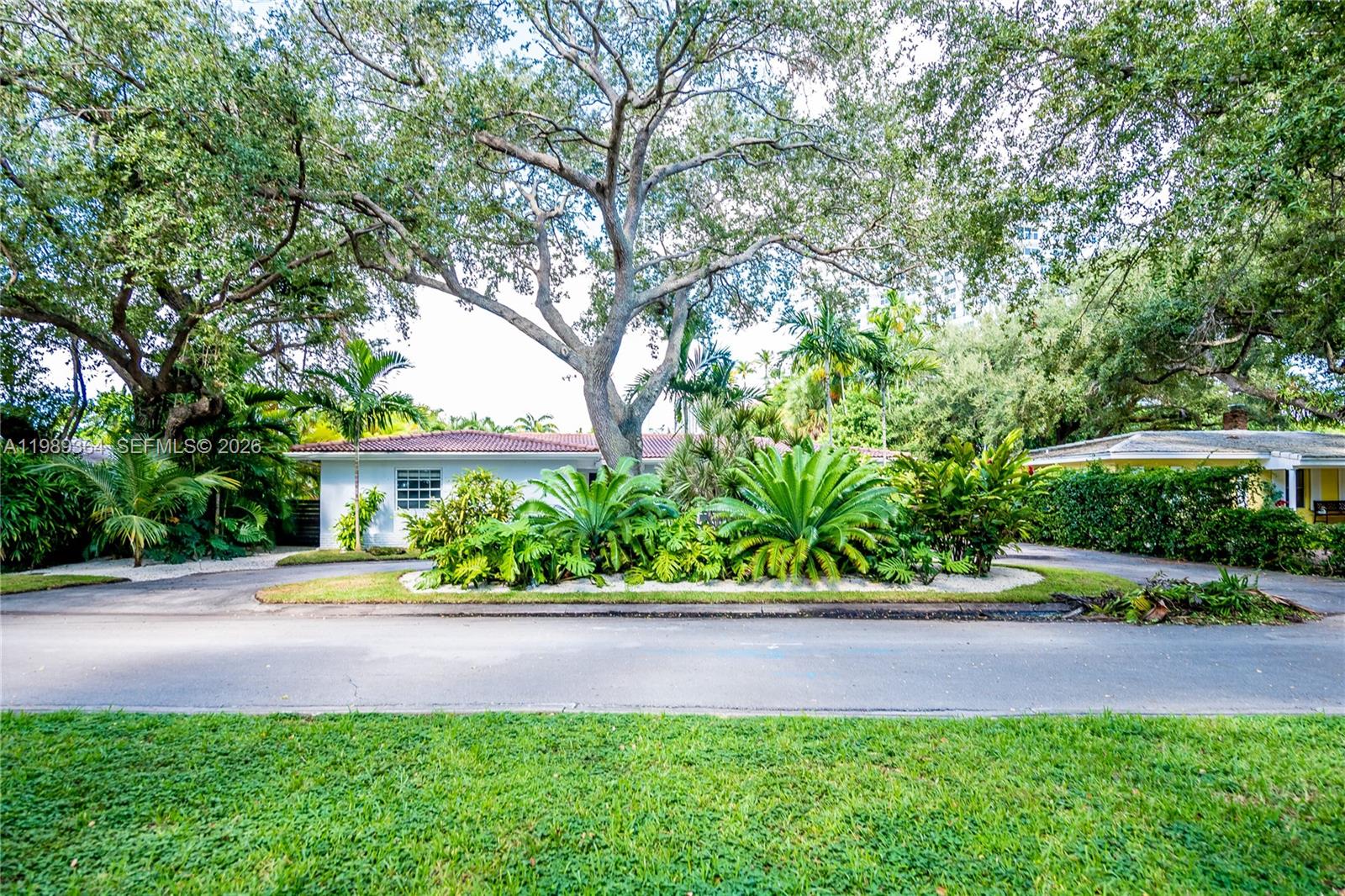 4160 Bay Point Road Miami, FL 33137 - Photo 2 of 60 Gallery Image 2