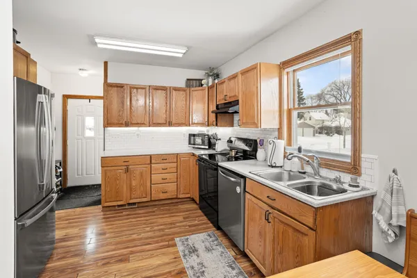 $205,000 | 524 Cherry Street, Grand Forks, ND 58201