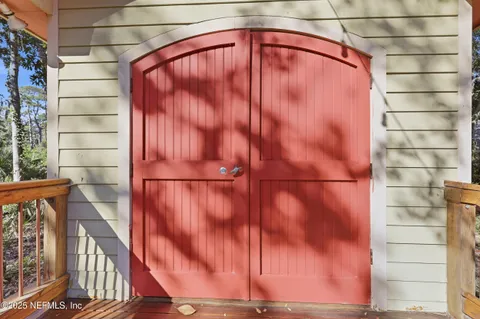 a close up of a shower