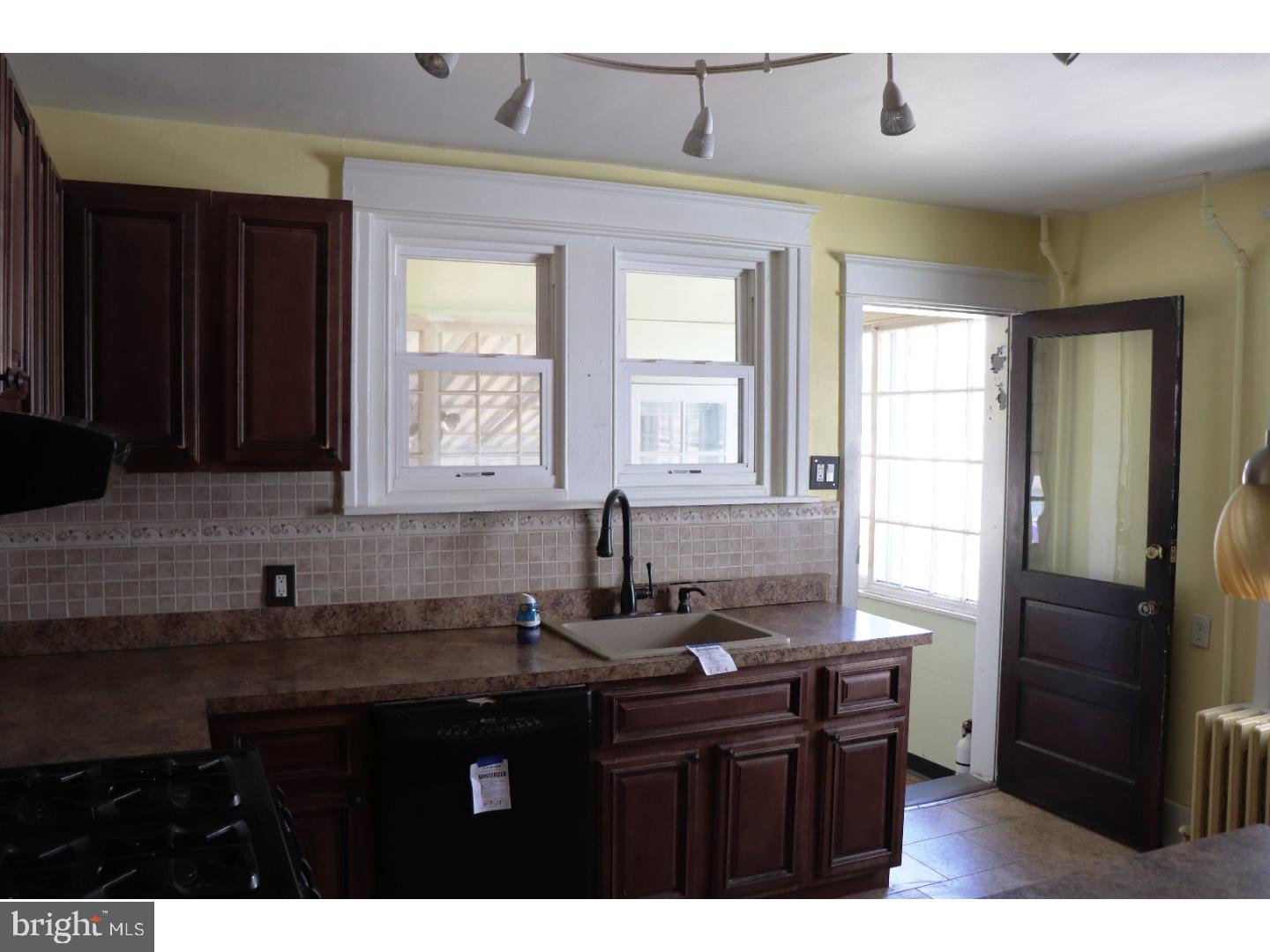 1203 Cherry Street Pottstown, PA 19464 - Photo 9 of 17