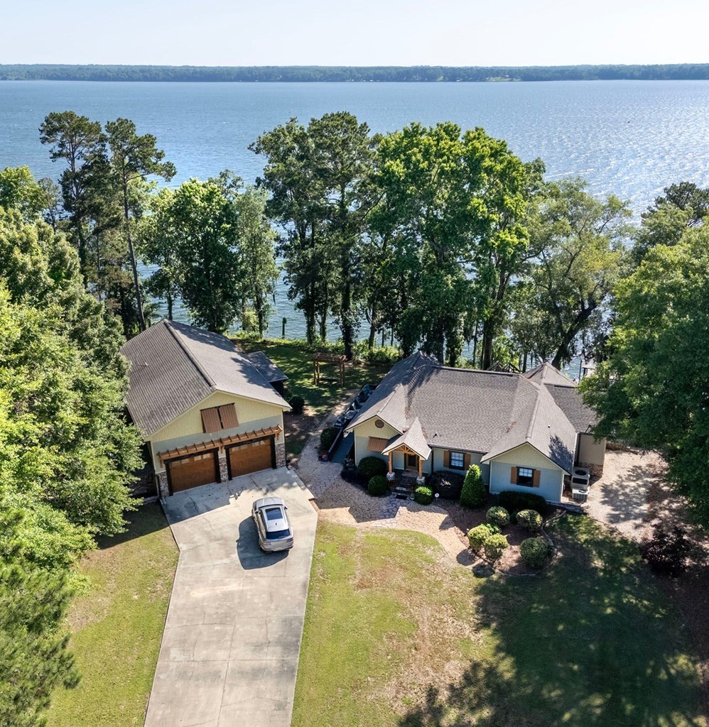 2215 Powell Trace Abbeville, AL 36310 - Photo 2 of 28