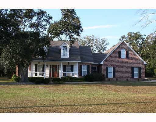 4109 Hurley Wade Road Moss Point, MS 39562 - Photo 1 of 8 Primary Photo
