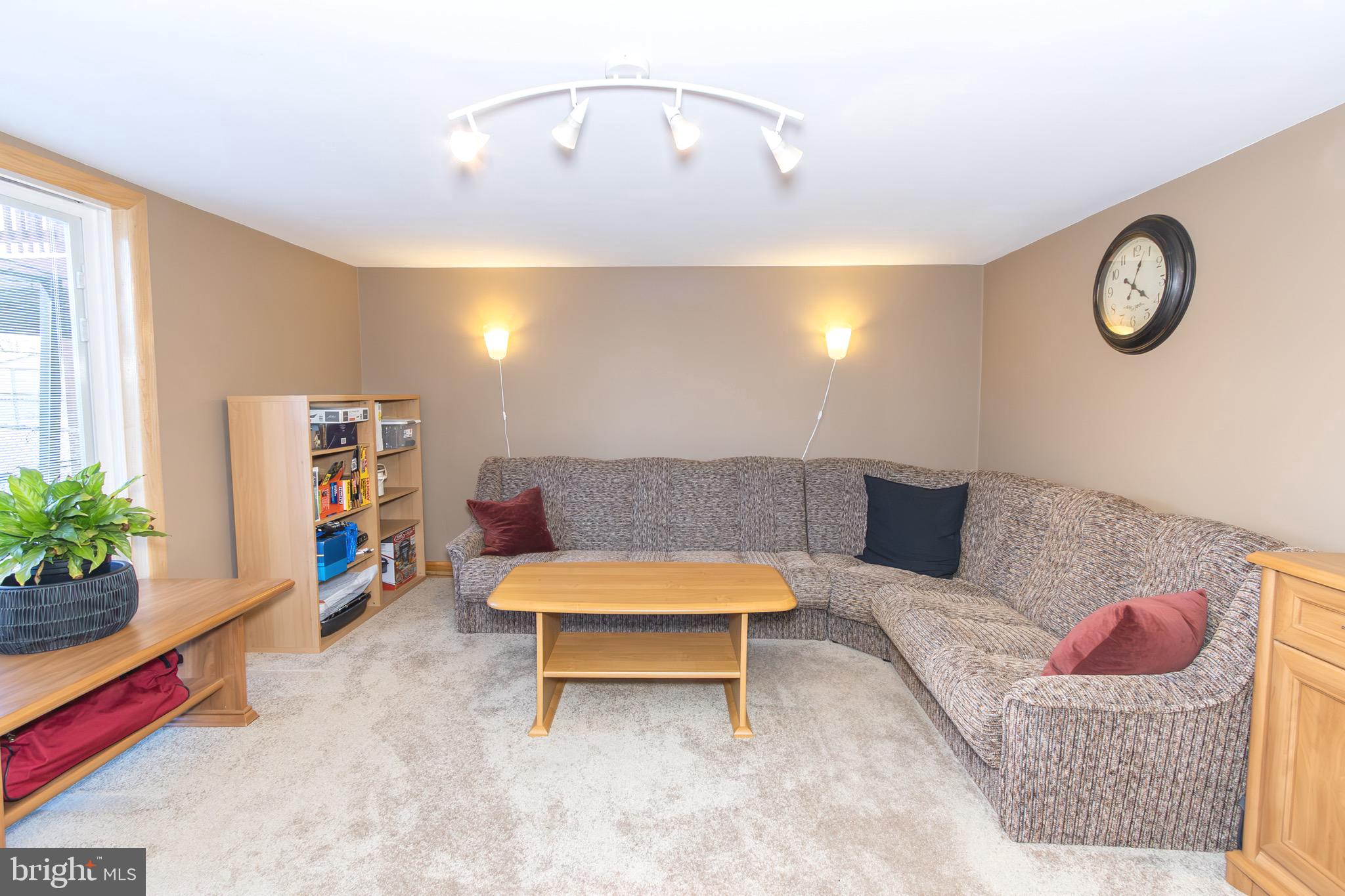 3349 Morning Glory Road Philadelphia, PA 19154 - Photo 19 of 22 Fully finished basement