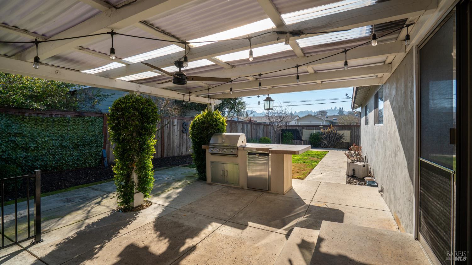 4020 Sacramento Avenue Santa Rosa, CA 95405 - Photo 17 of 20