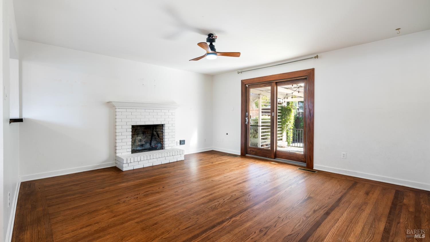 4020 Sacramento Avenue Santa Rosa, CA 95405 - Photo 5 of 20