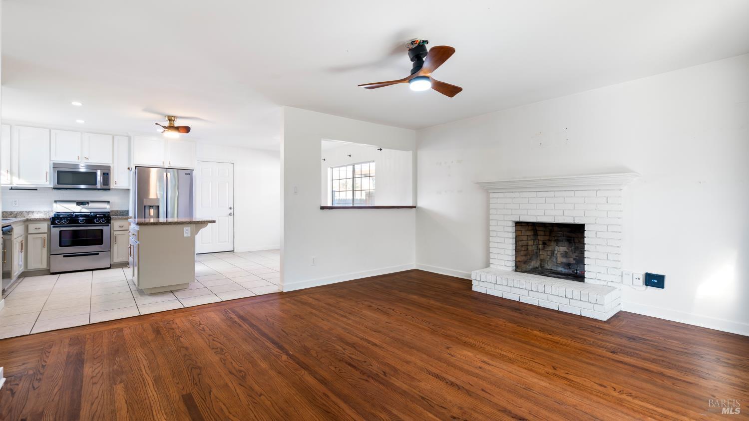 4020 Sacramento Avenue Santa Rosa, CA 95405 - Photo 6 of 20