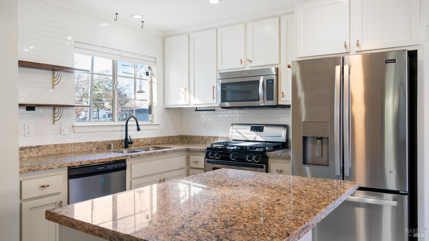 4020 Sacramento Avenue Santa Rosa, CA 95405 - Photo 7 of 20