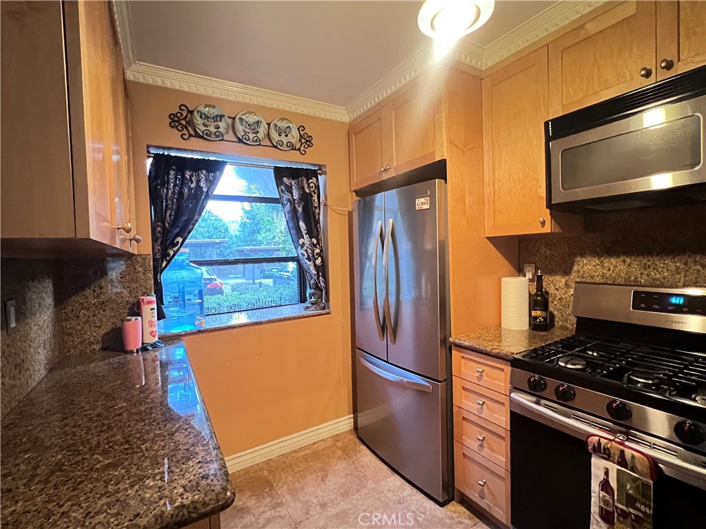4140 Workman Mill Road, Unit 204 Whittier, CA 90601 - Photo 6 of 13 Gallery Image 6