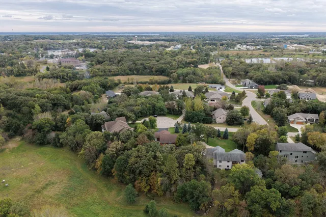 $2,200 | 122 Ridge Road, Unit 4RENT, New London, MN 56273