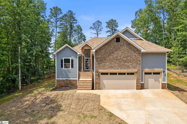 $425,000 | 2705 Brook Hollow Drive, Seneca, SC 29678