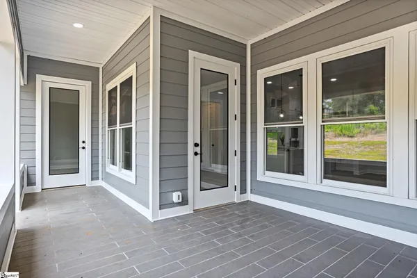 $425,000 | 2705 Brook Hollow Drive, Seneca, SC 29678