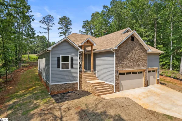 $425,000 | 2705 Brook Hollow Drive, Seneca, SC 29678