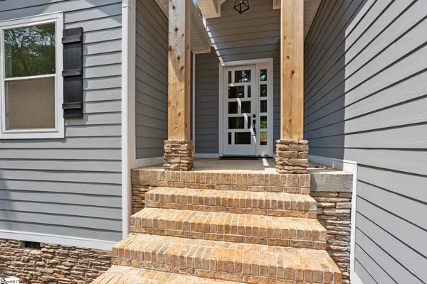 $425,000 | 2705 Brook Hollow Drive, Seneca, SC 29678