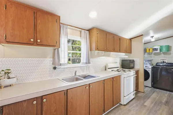 $239,000 | 106 Browns Road, San Mateo, FL 32187