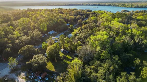 $239,000 | 106 Browns Road, San Mateo, FL 32187