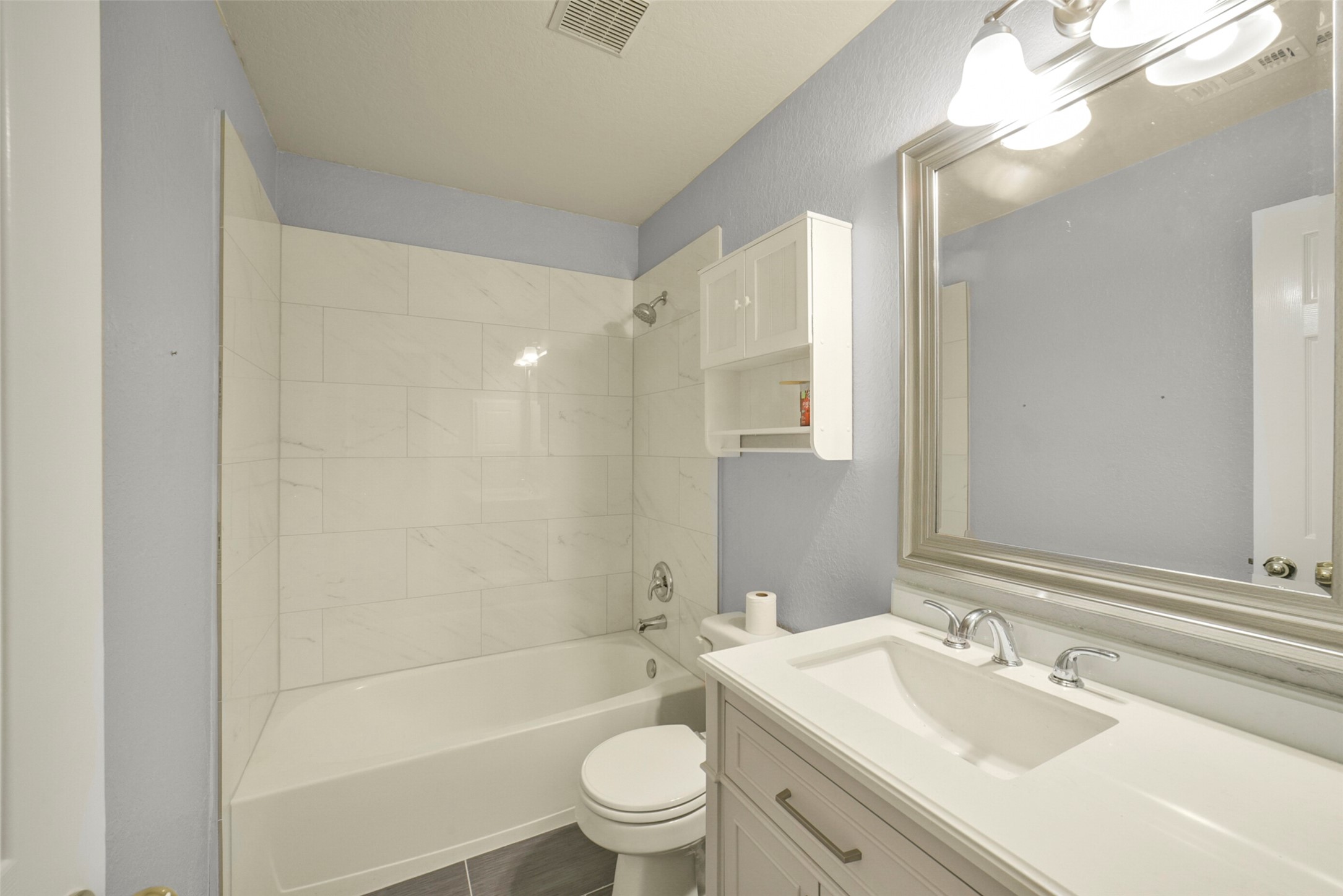 3222 Crestbridge Lane Spring, TX 77388 - Photo 15 of 20 Bathroom #2