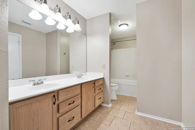 $2,095 | 3321 Fresno Place, Schertz, TX 78154