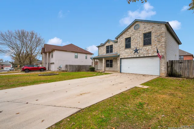 $2,095 | 3321 Fresno Place, Schertz, TX 78154