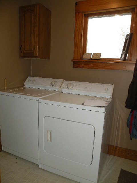 3712 West Allan Road Henderson, MI 48841 - Photo 12 of 12 First Floor Laundry
